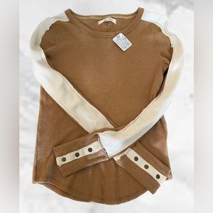 Free people NWT  mustard long sleeves tee